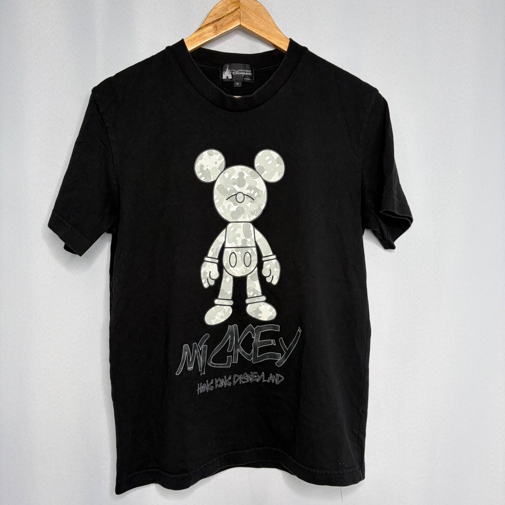 Disney Hong Kong Disneyland Mickey Mouse Camo Graphic Tee Black Mens Medium